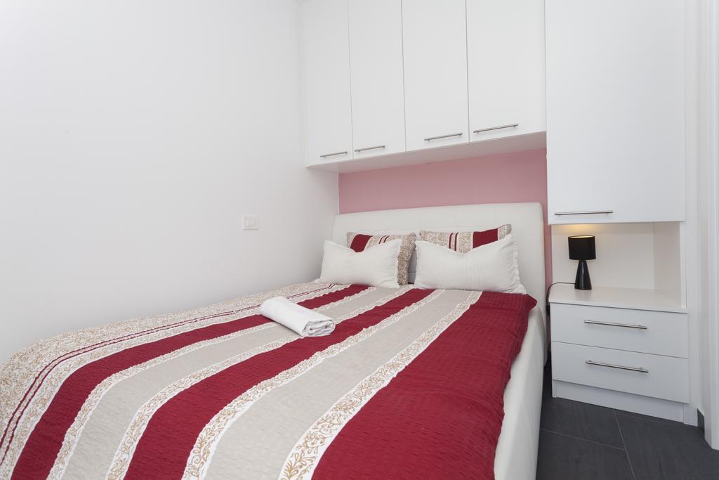 Apartments Svetec Vir Exterior photo