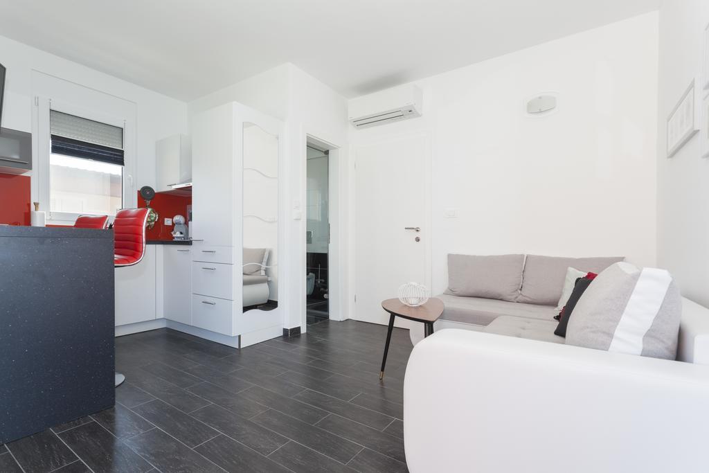 Apartments Svetec Vir Exterior photo