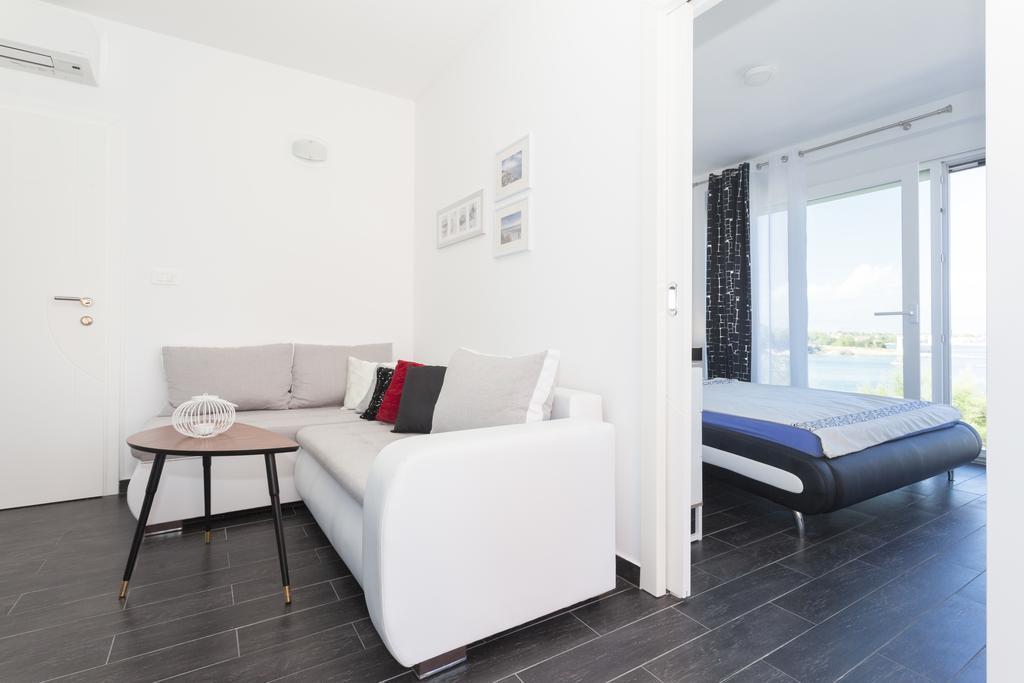 Apartments Svetec Vir Exterior photo