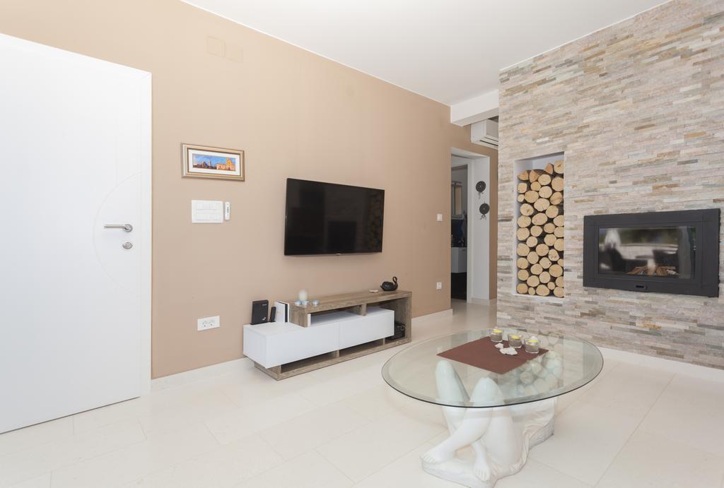 Apartments Svetec Vir Exterior photo